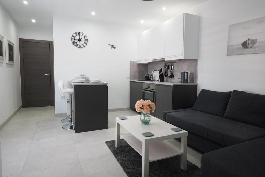 Private Apartment With Mountain And Sea Views, La Asomada, Lanzarote Tias Ngoại thất bức ảnh