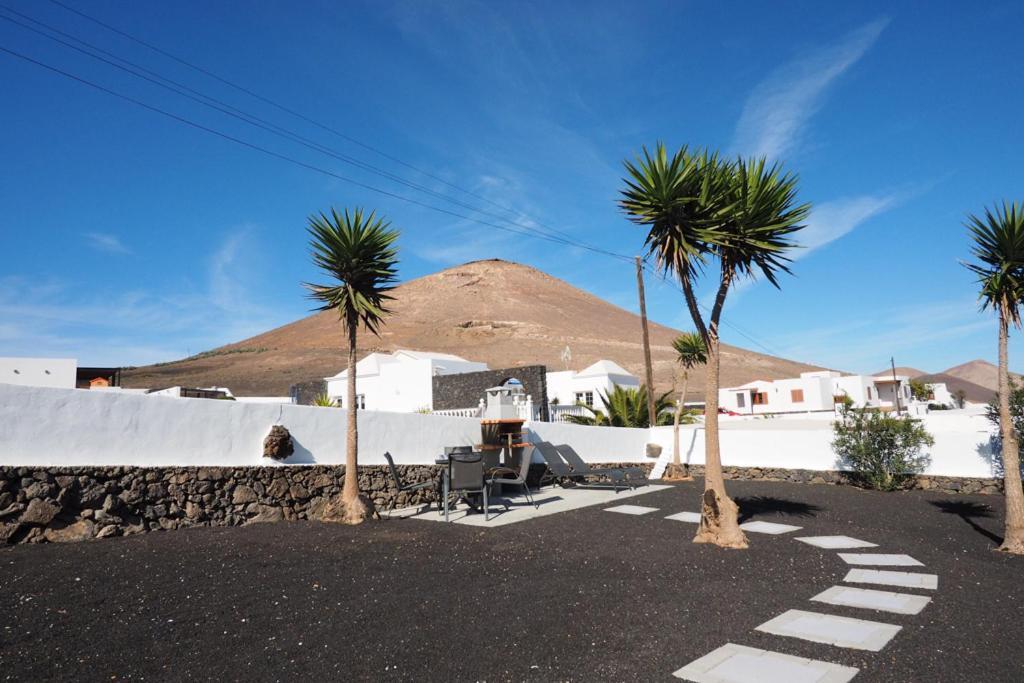 Private Apartment With Mountain And Sea Views, La Asomada, Lanzarote Tias Ngoại thất bức ảnh